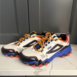 Fila Cream and Blue Sneakers with Red Highlights